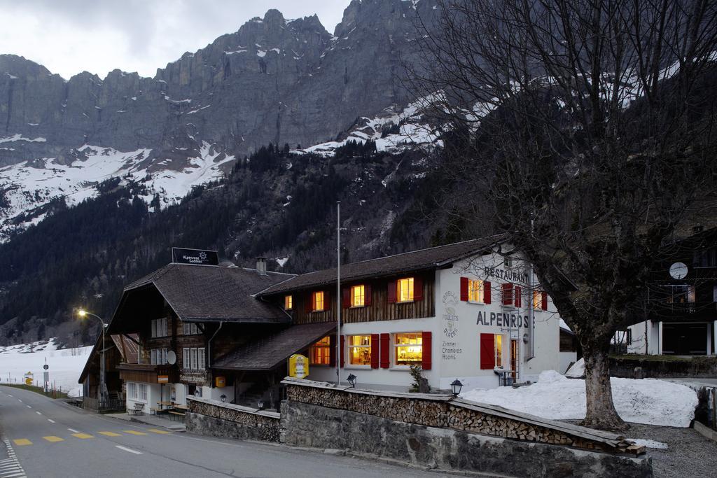 Alpenrose Gadmen - Gasthaus Гадмен Екстер'єр фото